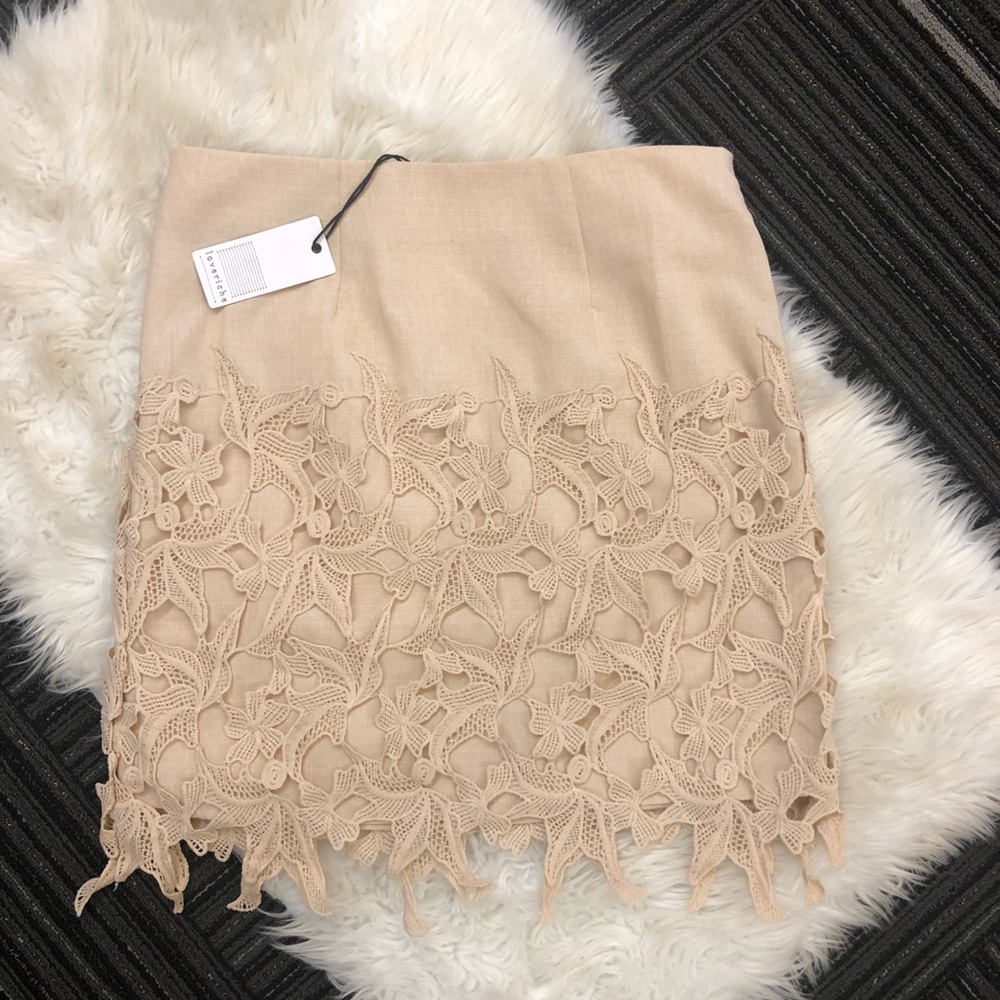 NWT Loveriche Sz. L Cream Crochet Mini Skirt